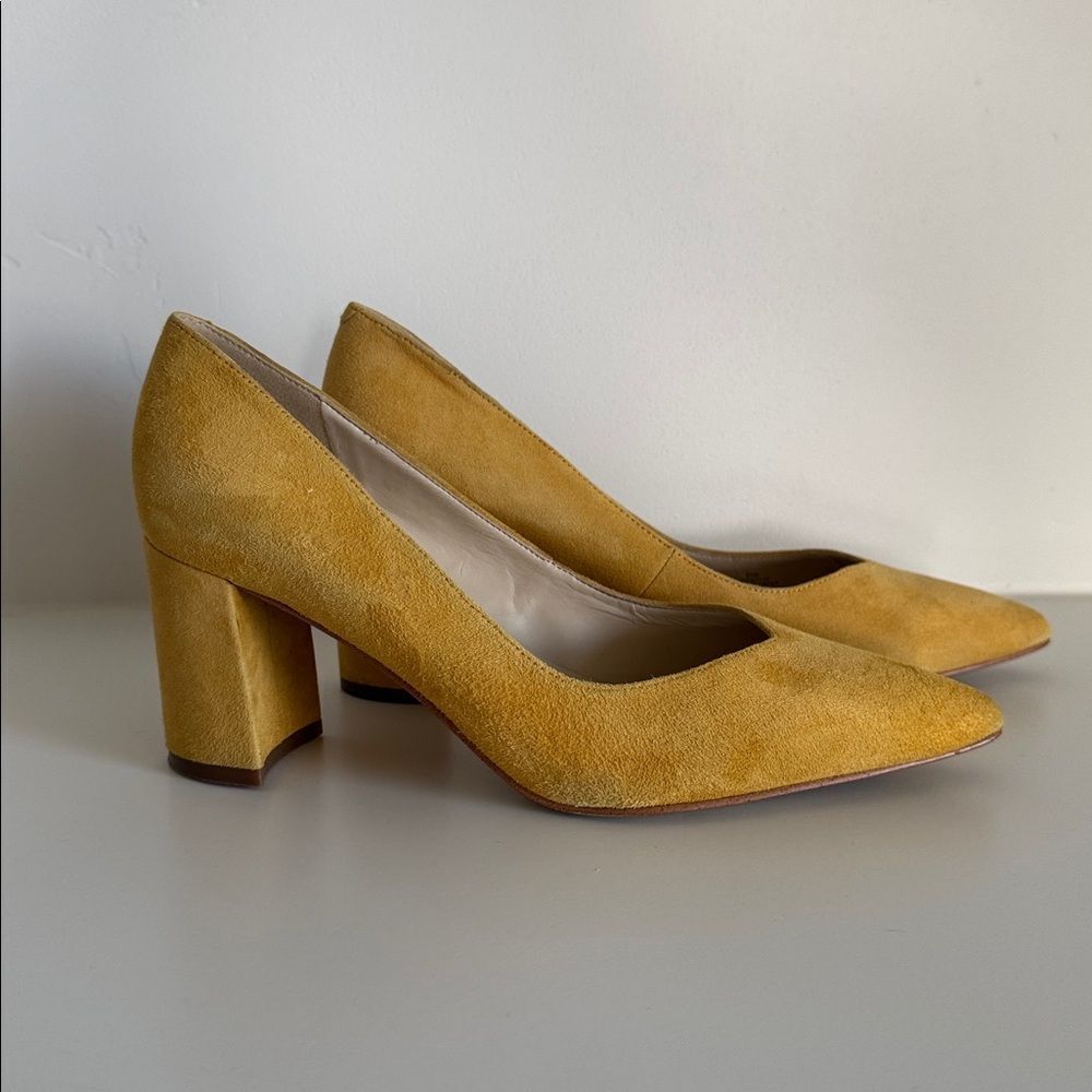 Marc Fisher CAITLIN Yellow Leather Suede Block Heel Pumps Pointed Toe Size 6.5M